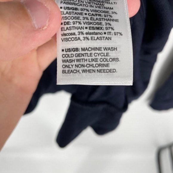 Daily Ritual NWOT Black LS Top Size MD C10 - Picture 4 of 5